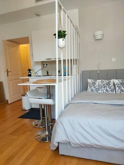 Charmant Studio Quai Joliette Marseille Ngoại thất bức ảnh